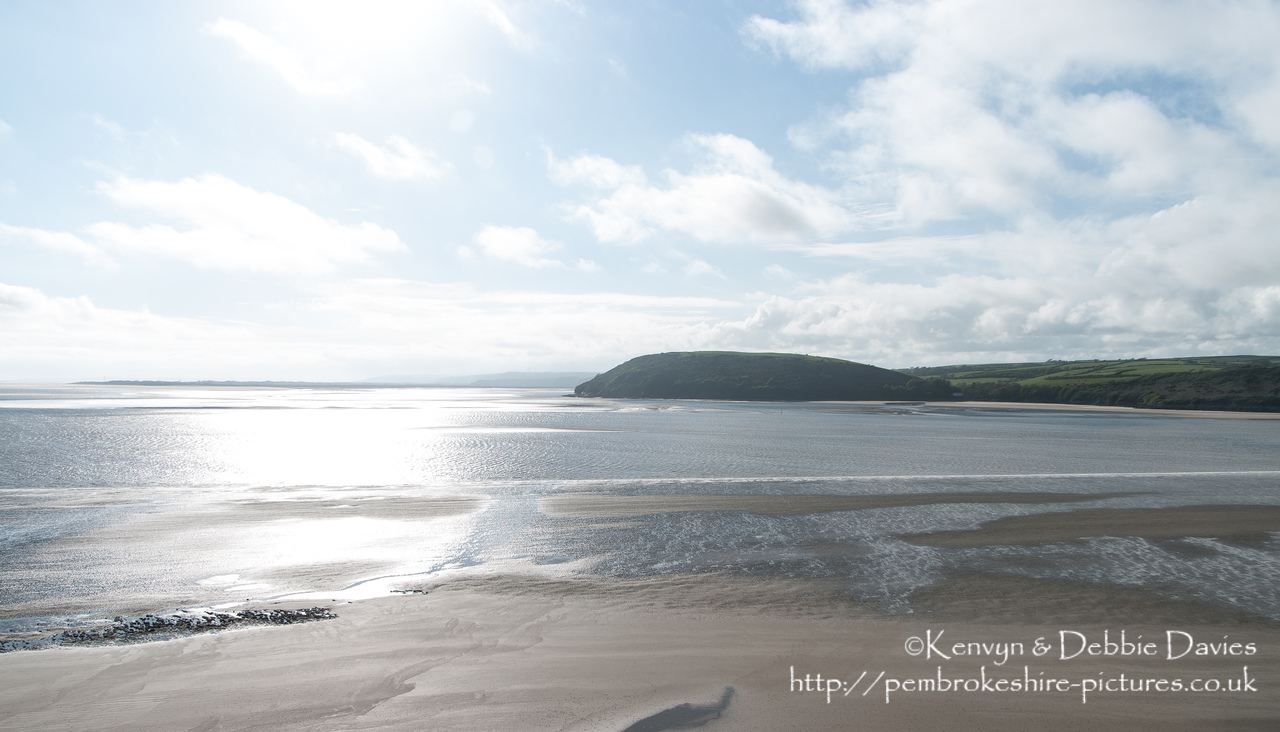 Llansteffan Castle (OS: SN 351 101)