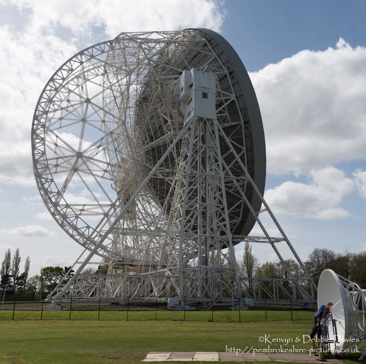 The observatory was established in 1945 by Sir Bernard Lovell, a radio astronomer at the University of Manchester who wanted to investigate cosmic rays after his work on radar during the Second World War.<br/><br/>Construction was completed in 1957 (at which time it was the largest steerable telescope in the world and is still the third largest), the telescope is 250ft in diameter and weighs 3,200 tons.