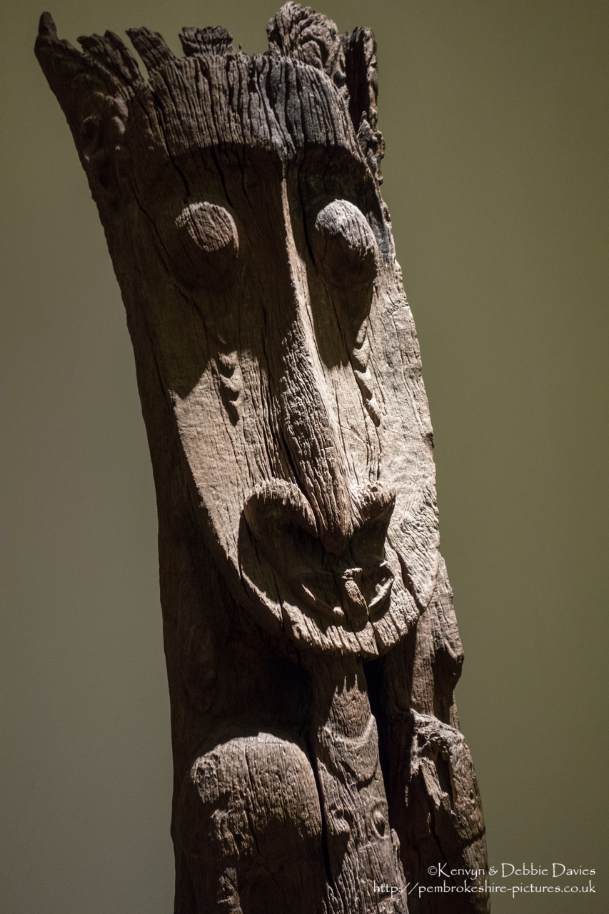 Housepost (Iatmul People, Sepik River, Papua New Guinea 1900-1950) at The British Museum, London