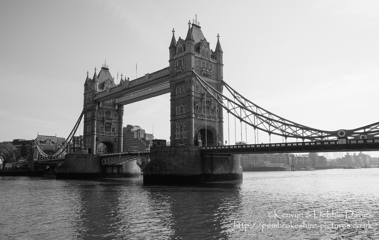 Started in 1886 and completed in 1894, Tower Bridge is a combined bascule (draw) and suspension bridge. It is close The Tower of London, from which it takes it's name.