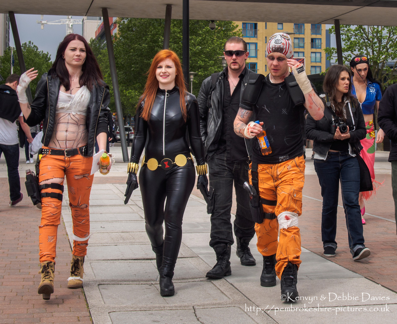 From left, not sure, Black Widow, not sure, not sure, not cosplayer and Nico Robin in background right.<br/><br/>If you can identify the characters (or if you are one of the characters) then please email me at <a href="mailto:webmaster@pembrokeshire-pictures.co.uk">webmaster@pembrokeshire-pictures.co.uk</a>.