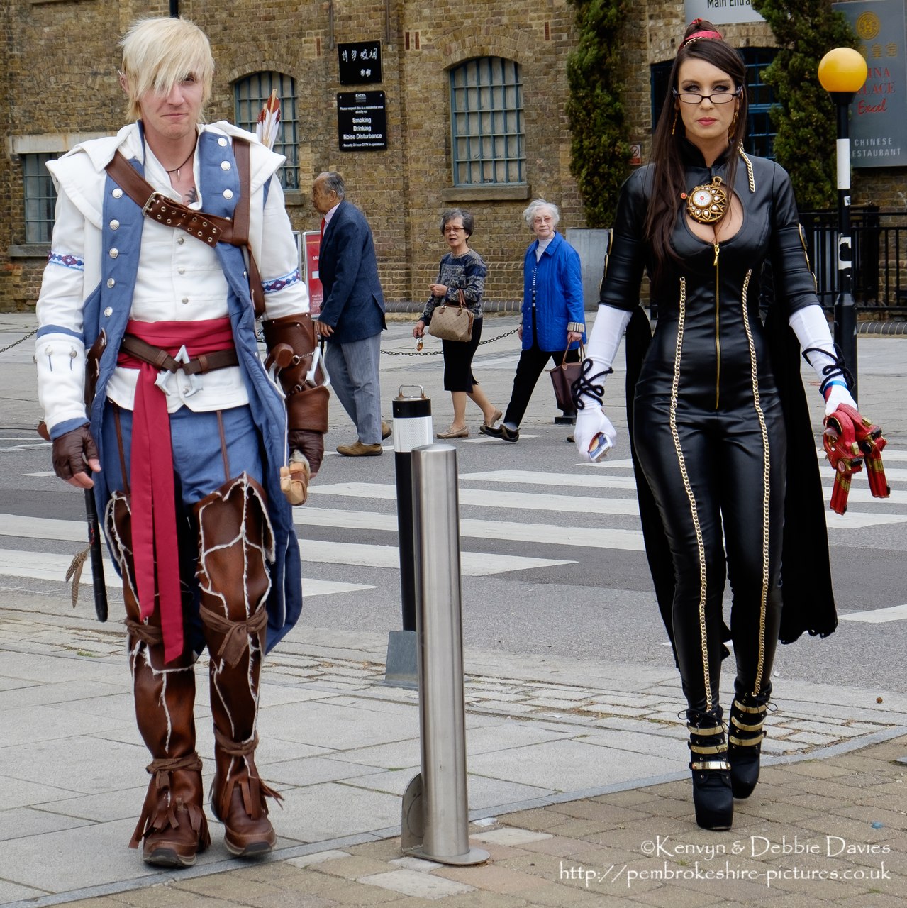 If you can identify the character on the right (or if you are him) then please email me at <a href="mailto:webmaster@pembrokeshire-pictures.co.uk">webmaster@pembrokeshire-pictures.co.uk</a>.