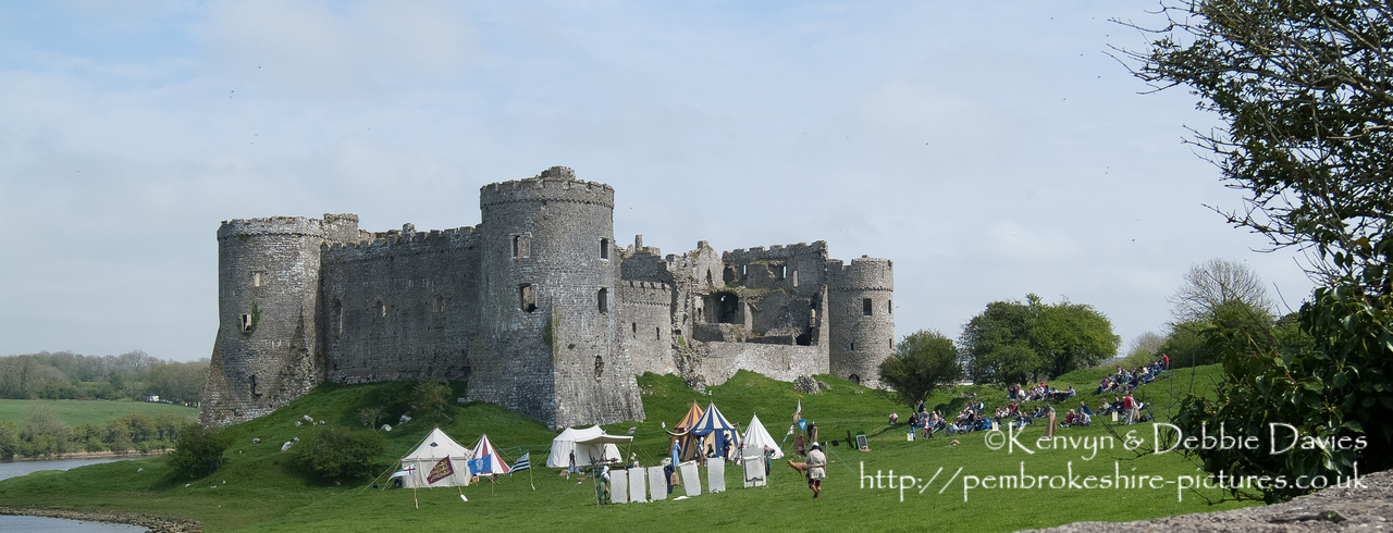 The present structure of Carew Castle was built by Sir Nicholas de Carew in the 13th Century. The last tournament of knights in Wales was held here by Sir Rhys ap Thomas in 1507, with over 600 knights attending. After changing hands several times it reverted to the de Carews and was finally abandoned in 1686.