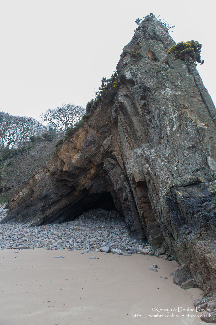 Pembrokshire's coast is world famous in geological circles for it's rock formations. The "folding" look was caused during the Variscan orogeny at the end of the Carboniferous period when the continents of Laurasia and Gondwana collided to form Pangea. At the time (c. 360Ma) Wales lay at the equator.