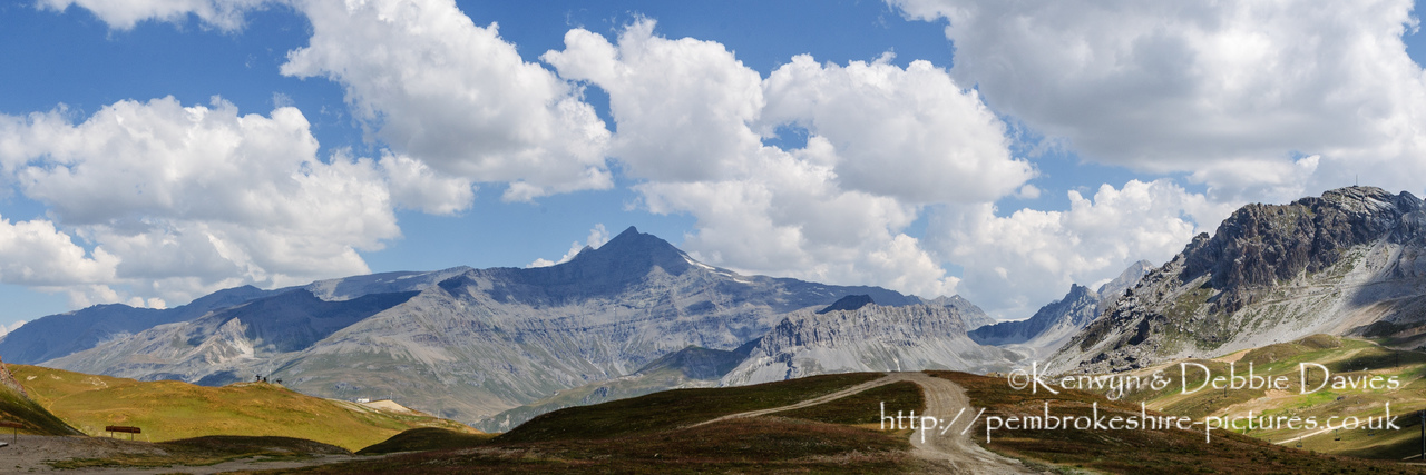 The Val d'Isère ski resort is used as an off-roading course during the summer months when there little snow about. Manufacturers use it to test their new 4x4's.