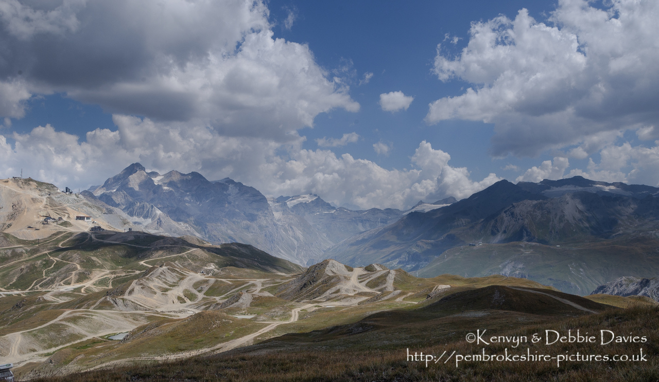 The Val d'Isère ski resort is used as an off-roading course during the summer months when there little snow about. Manufacturers use it to test their new 4x4's.