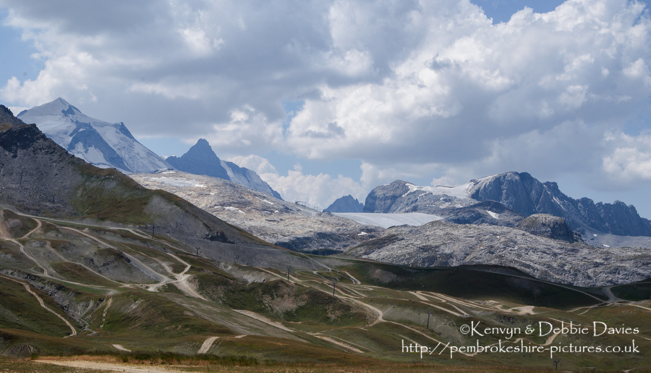 The Val d'Isère ski resort is used as an off-roading course during the summer months when there little snow about. Manufacturers use it to test their new 4x4's.