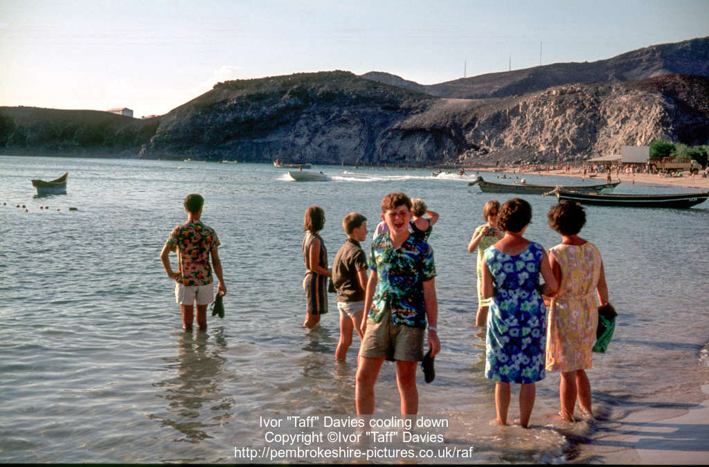 Ivor "Taff" Davies cooling down
