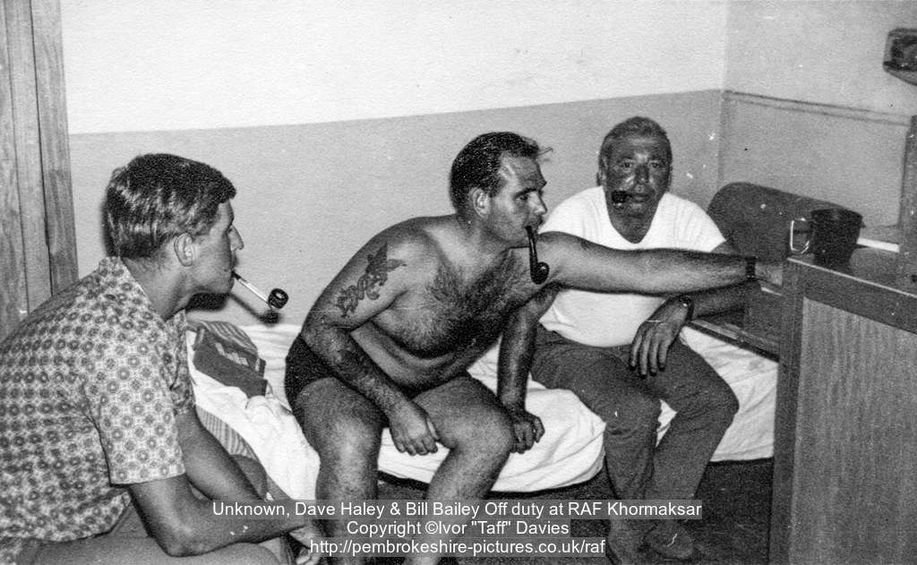 Unknown, Dave Haley & Bill Bailey Off duty at RAF Khormaksar