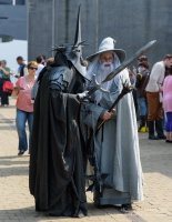 Sauron and Gandalf  having a chat at London Comic Con 2016