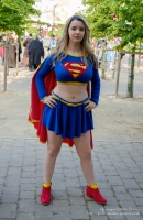 Supergirl ar Comic Con 2016